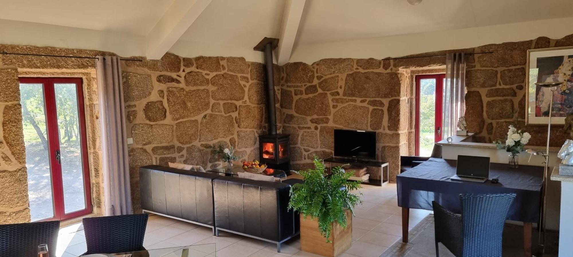 Апартаменты Quinta Da Adarnela Lagares da Beira Экстерьер фото